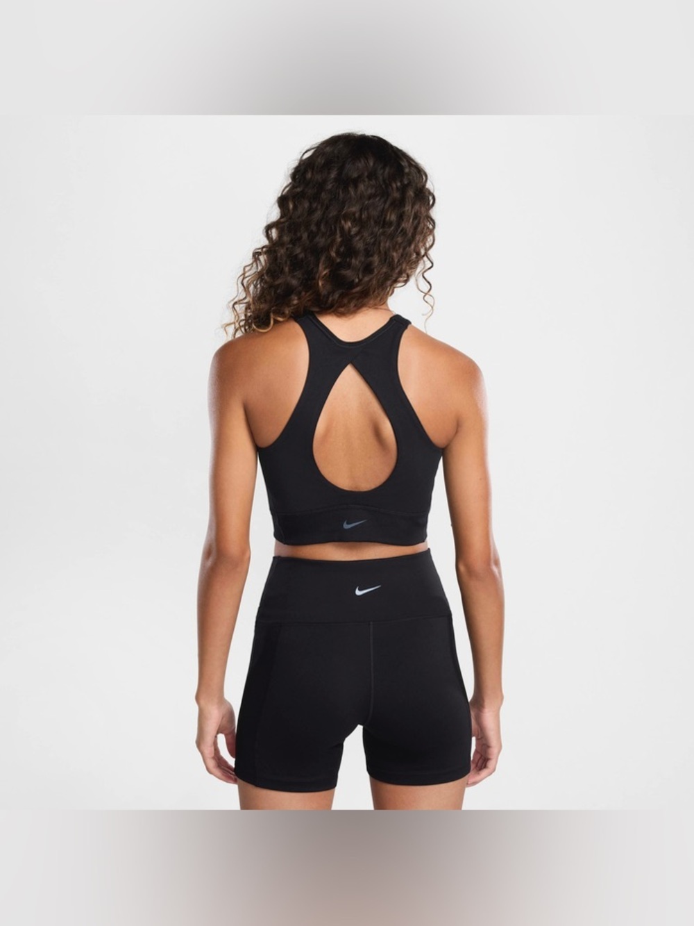 Nike One Twist
Women's Light-Support Lightly Lined High-Neck Sports Bra NWT A103 - Picture 2 of 10